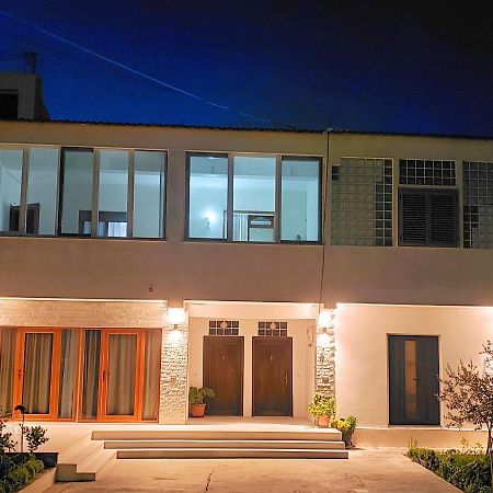 Pomegranates & Olives Guesthouse دراس المظهر الخارجي الصورة