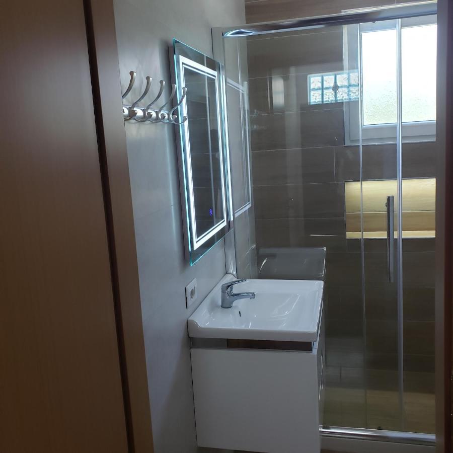Pomegranates & Olives Guesthouse دراس المظهر الخارجي الصورة