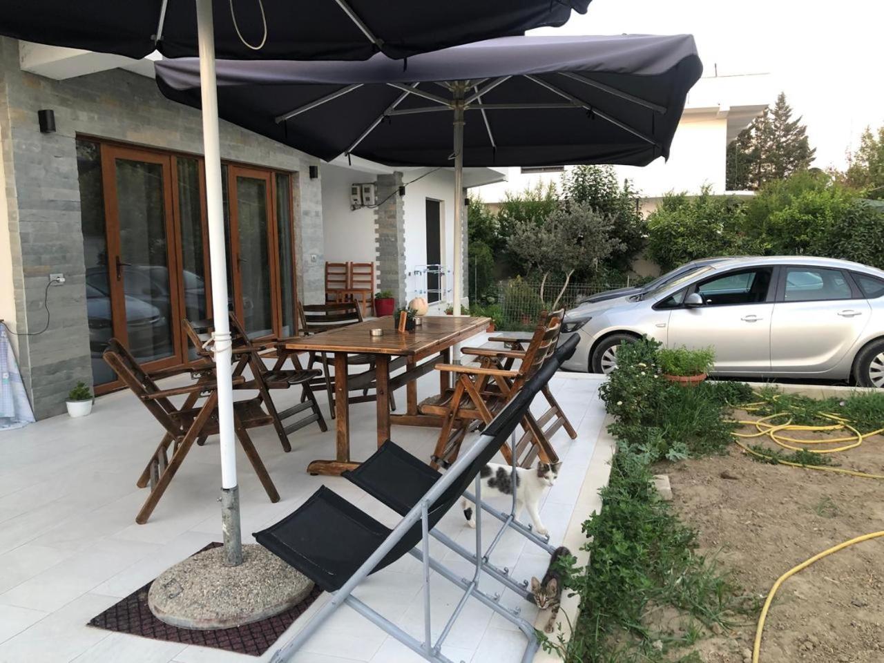 Pomegranates & Olives Guesthouse دراس المظهر الخارجي الصورة